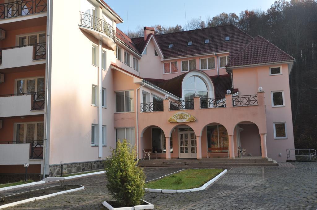 Sonyachna Polyana Hotel Esterno foto