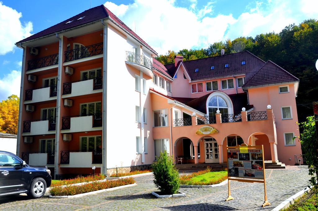 Sonyachna Polyana Hotel Esterno foto