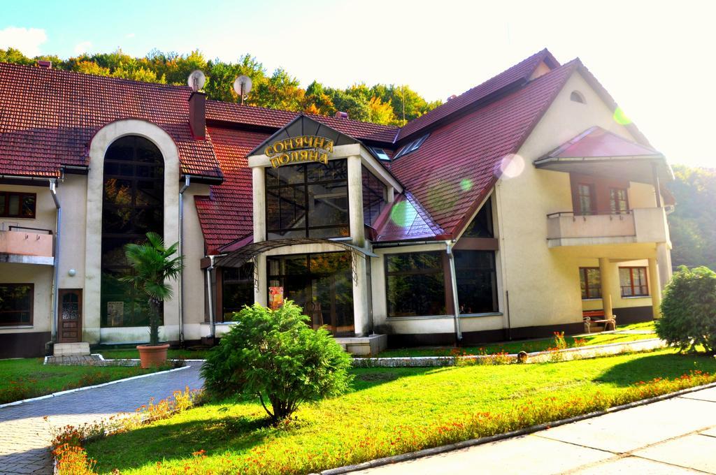 Sonyachna Polyana Hotel Esterno foto