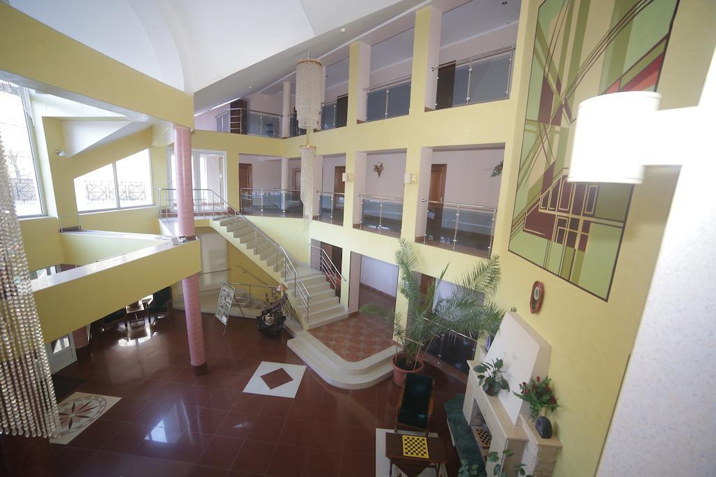 Sonyachna Polyana Hotel Esterno foto